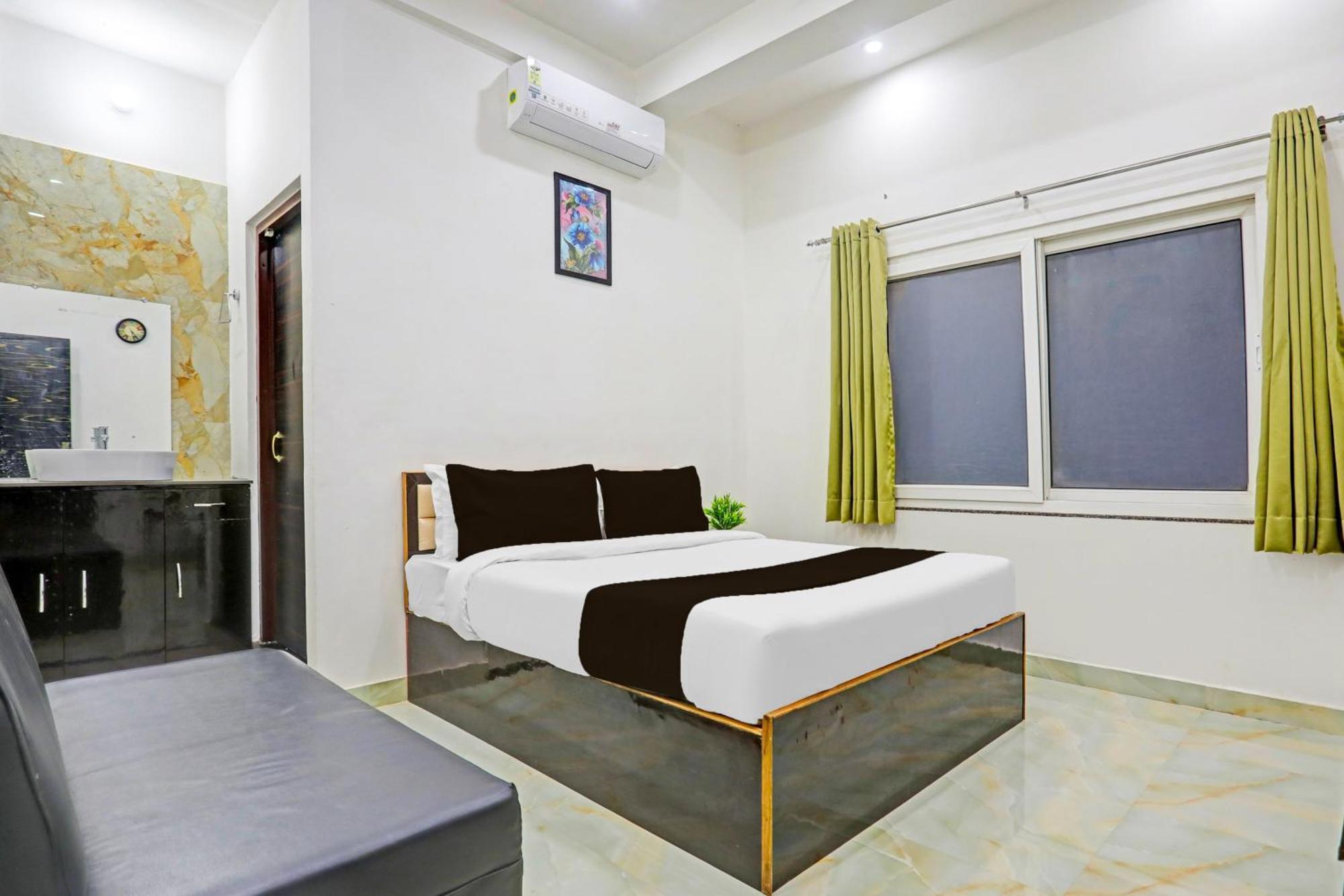 Hotel O The Maruti Paying Guest House Varanasi Exterior photo